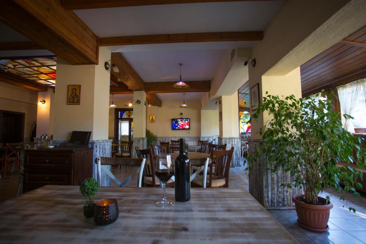Family Prim Hotel Sandanski Exterior photo