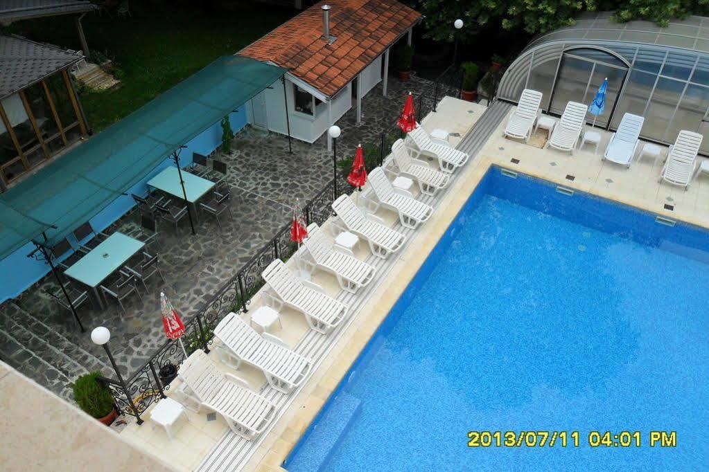 Family Prim Hotel Sandanski Exterior photo
